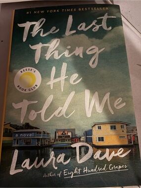 - The Last Thing He Told Me (Green Cover)